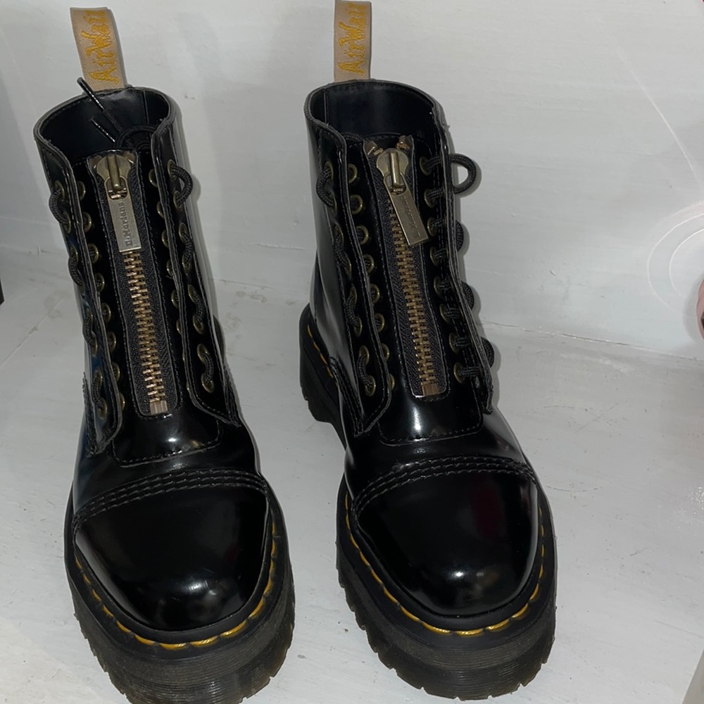 Dr Martens Vegan Sinclair Boots